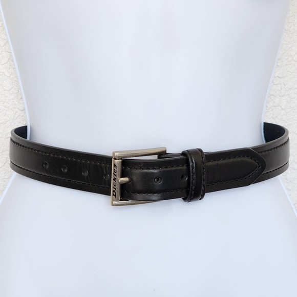Dickies Leather Black Belt Size 22 to 24 Classic Simple Youth Teens Small unisex - Picture 1 of 7